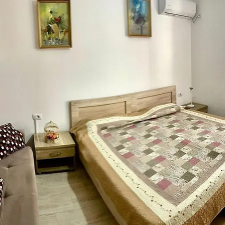 Apartment White Appartamenty