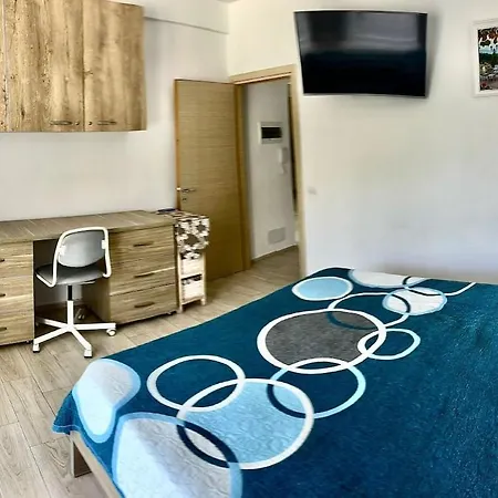 Apartment White Appartamenty *